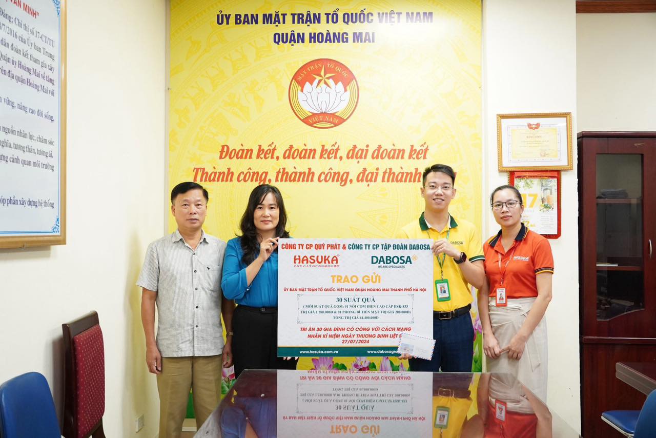 CÔNG TY CP QUÝ PHÁT TRAO QUÀ TẶNG NHÂN KỶ NIỆM 77 NĂM NGÀY THƯƠNG BINH LIỆT SỸ (27/7/1947-27/7/2024) TẠI QUẬN HOÀNG MAI - HÀ NỘI
